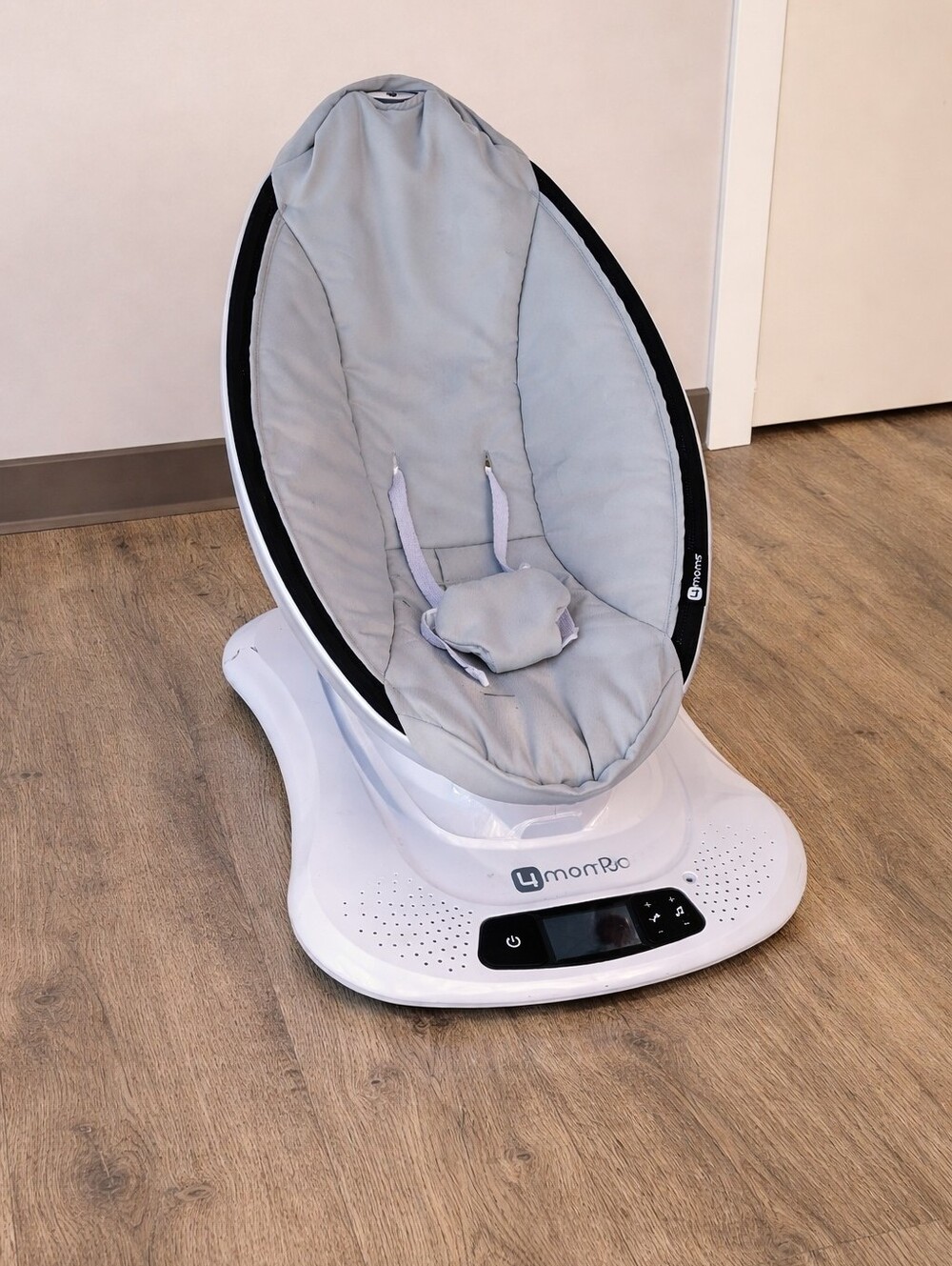 4moms mamaRoo Swing